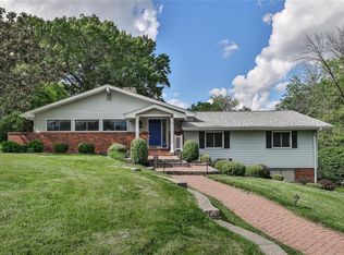 13 N Tealbrook Dr, Saint Louis, MO 63141