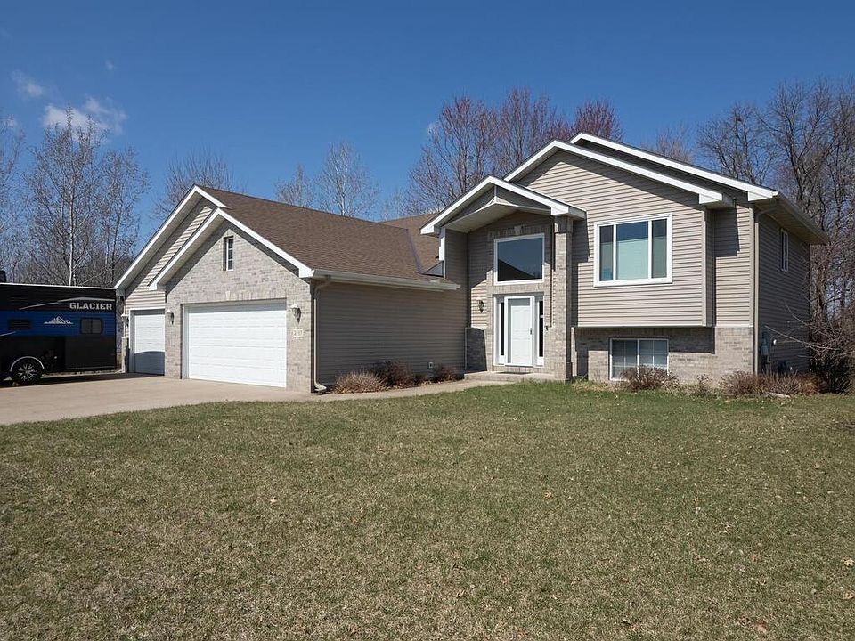 1st image of 2751 233rd Ln NW