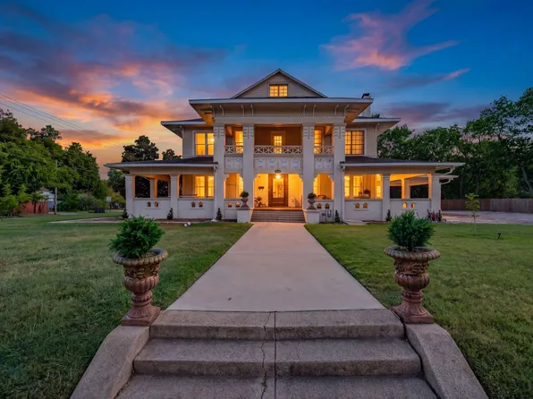 1507 Park St, Greenville, TX 75401