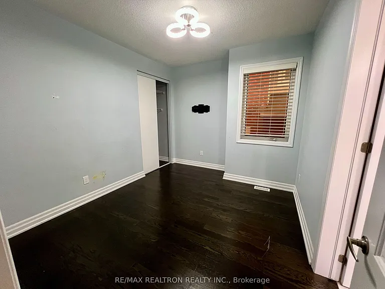 223 Thomas Phillips Dr — Photo 23