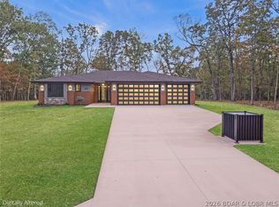 242 Turn Bridge Ln, Sunrise Beach, MO 65079