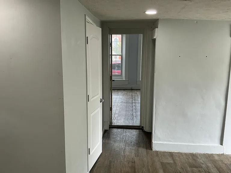 143 1/2 E Main St #1 — Photo 6