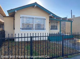 2246 Atlantic Ave, Long Beach, CA 90806