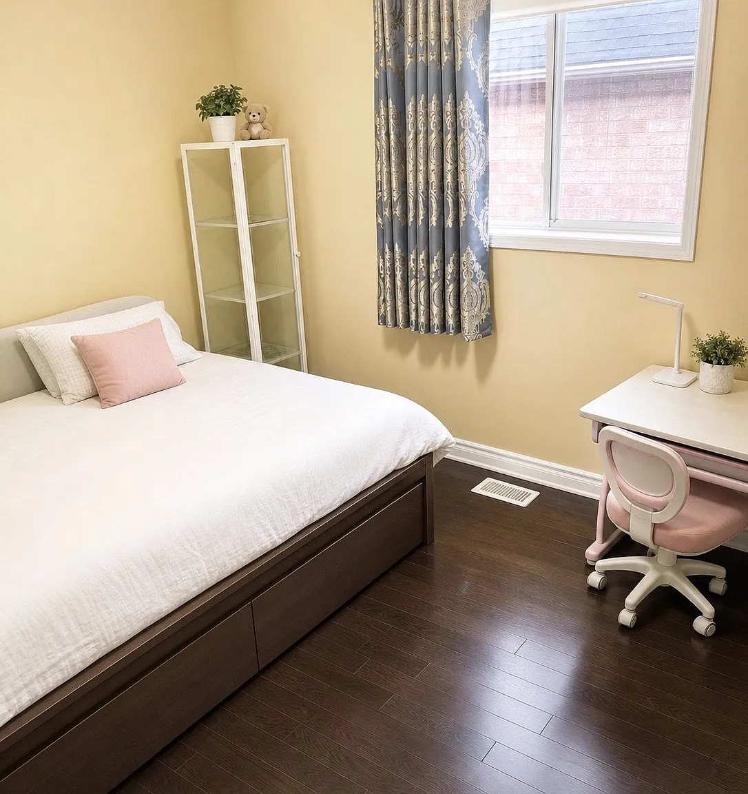 4 bed, $3,500 — Photo 4