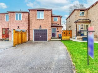 4164 Forest Fire Cres, Mississauga, ON L4W 3P5