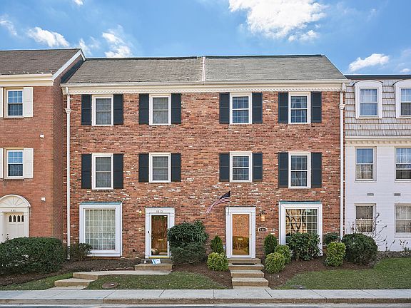 2nd image of 6815 Market Square Dr