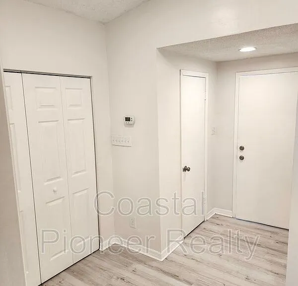 148 18th St NW — Photo 18