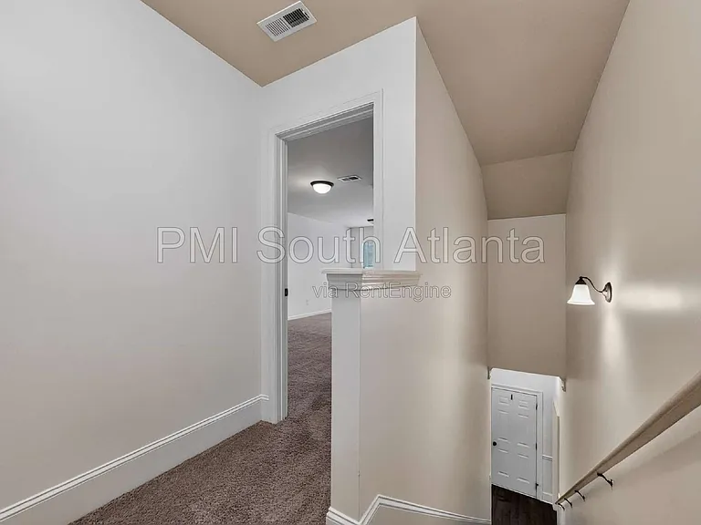 305 Legends Dr — Photo 38