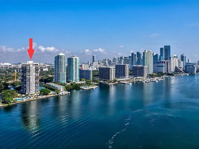 2333 Brickell Ave #305 — Photo 49