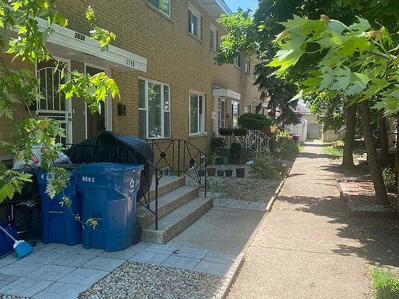 5th image of 2542 Rose St