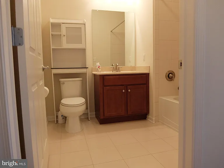 1132 Halifax Pl — Photo 18