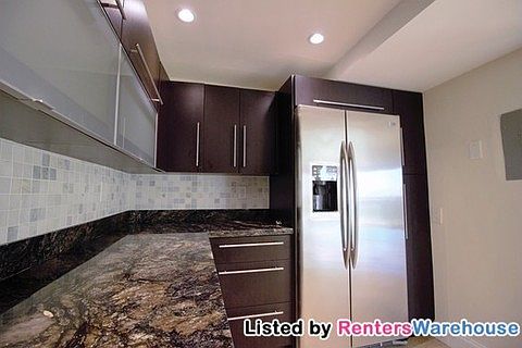 4th image of 100 Bayview Dr APT 621