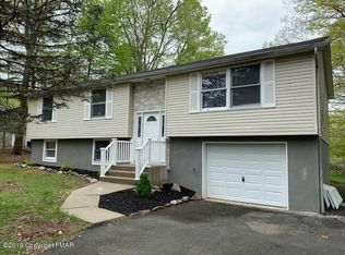 1023 Dancing Ridge Rd, East Stroudsburg, PA 18302