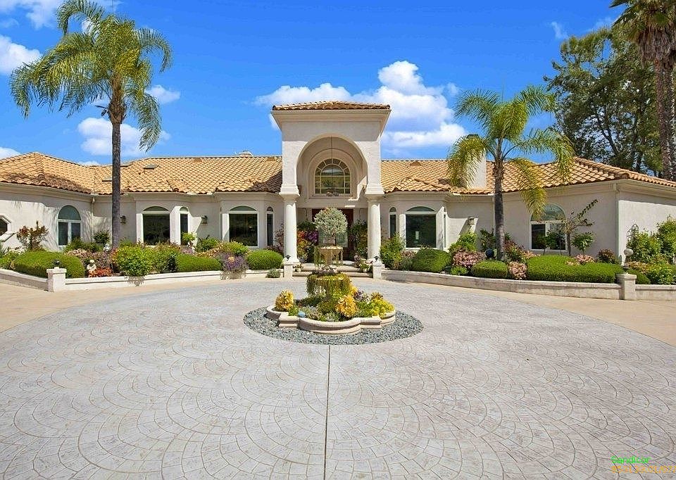 1st image of 15721 Pauma Valley Dr