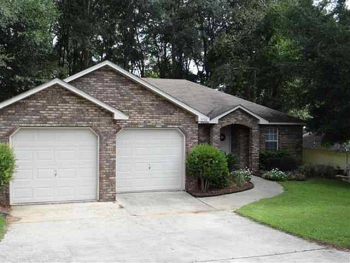 5724 Emma Lane