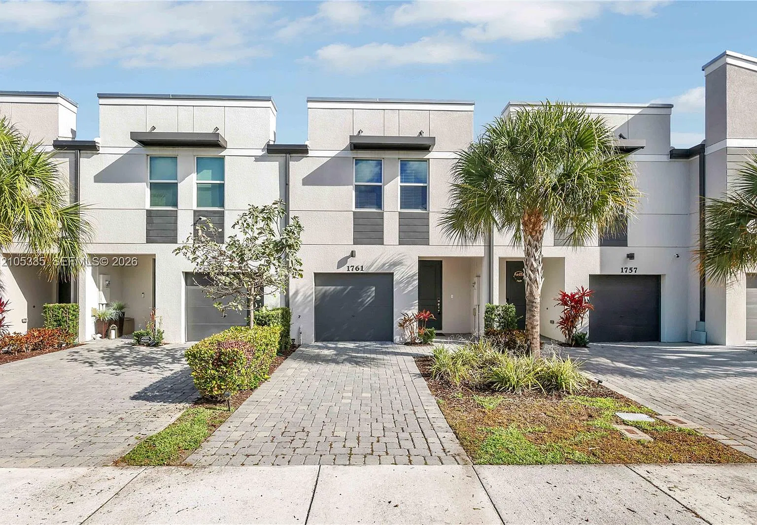 Enclave At Mangonia Park — Photo 1