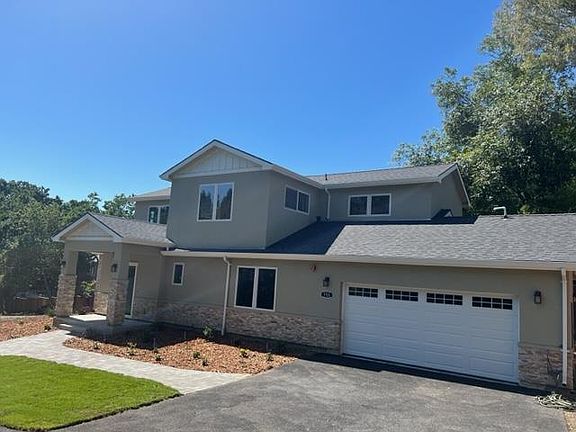 2nd image of 755 Fleming Ave