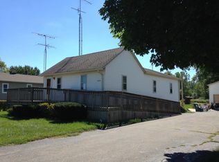 2635 89th St, Kenosha, WI 53143