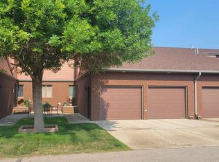 1437 15th St SW, Minot, ND 58701