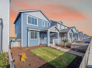 1343 Parkside Ave, Woodburn, OR 97071