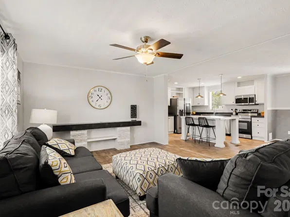 806 Eagleview Ln, Lawndale, NC 28090