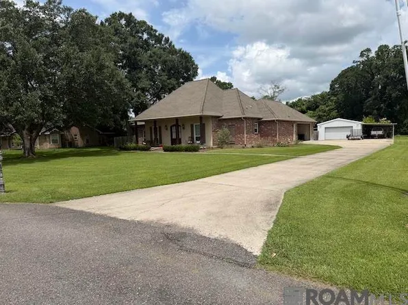 65300 Mendoza St, Plaquemine, LA 70764