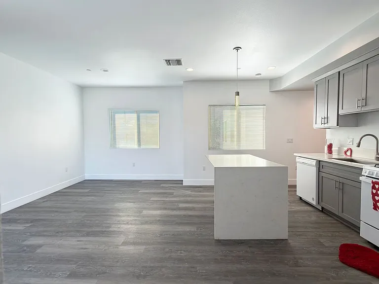 1491 Atlantic Ave — Photo 14