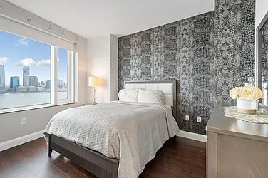 Sold by Harbor Properties International LLC