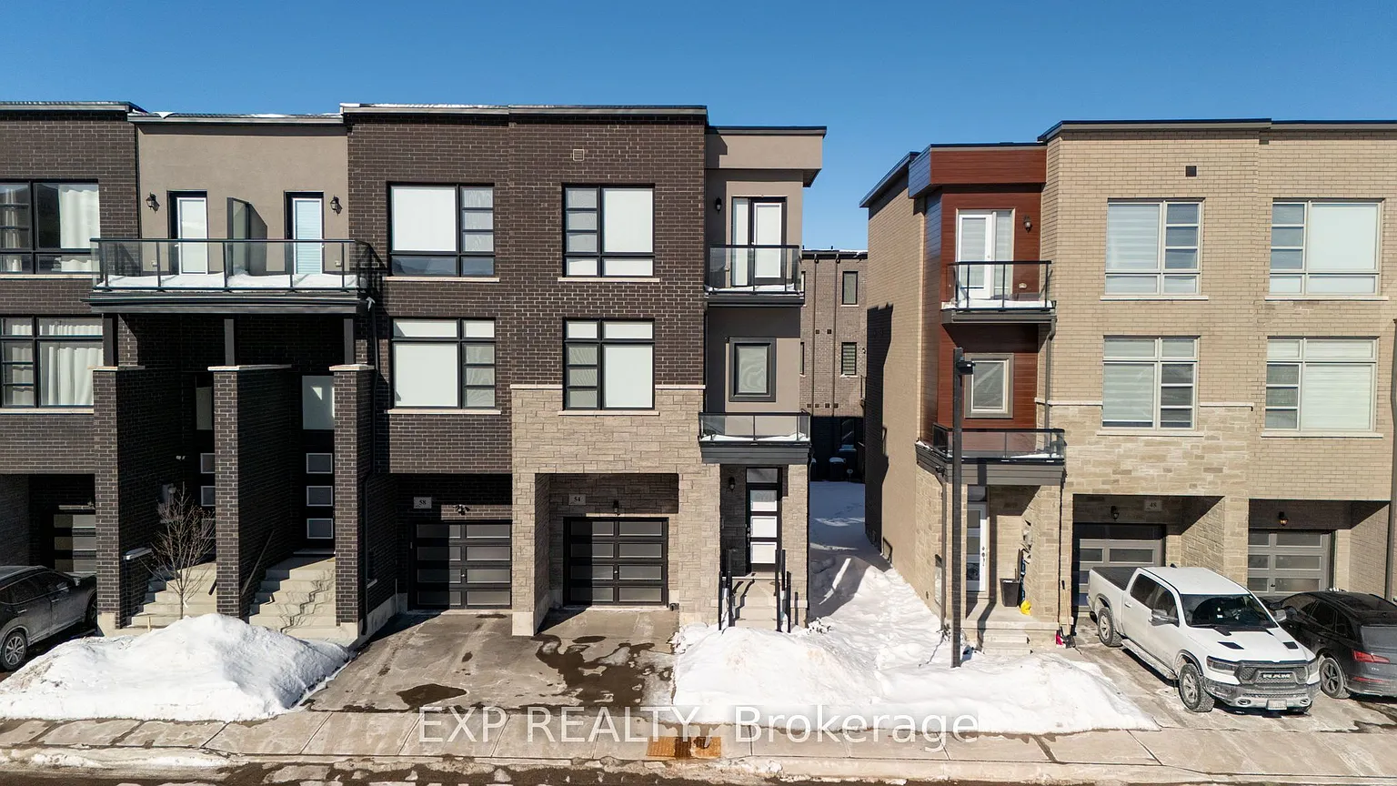 54 Wascana Rd photo 1