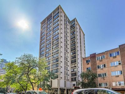 5740 N Sheridan Rd APT 4A, Chicago, IL, 60660