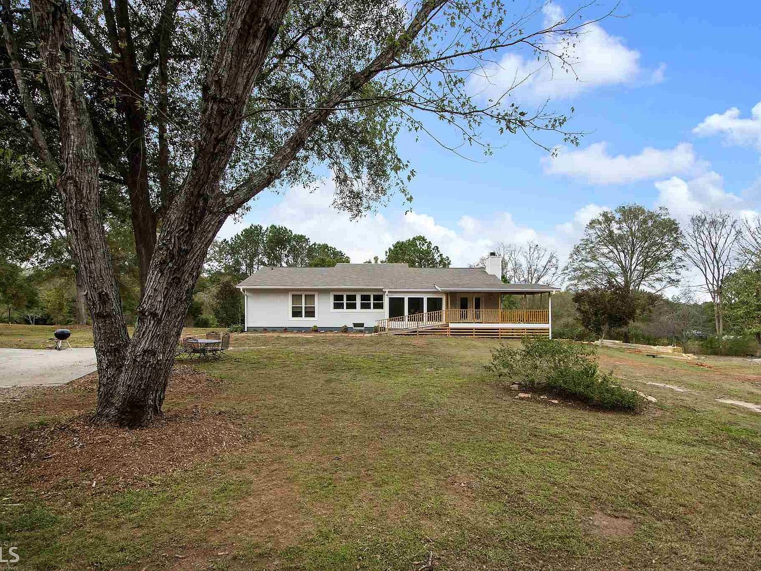 3690 Spring Valley Dr, Loganville, GA 30052 Zillow