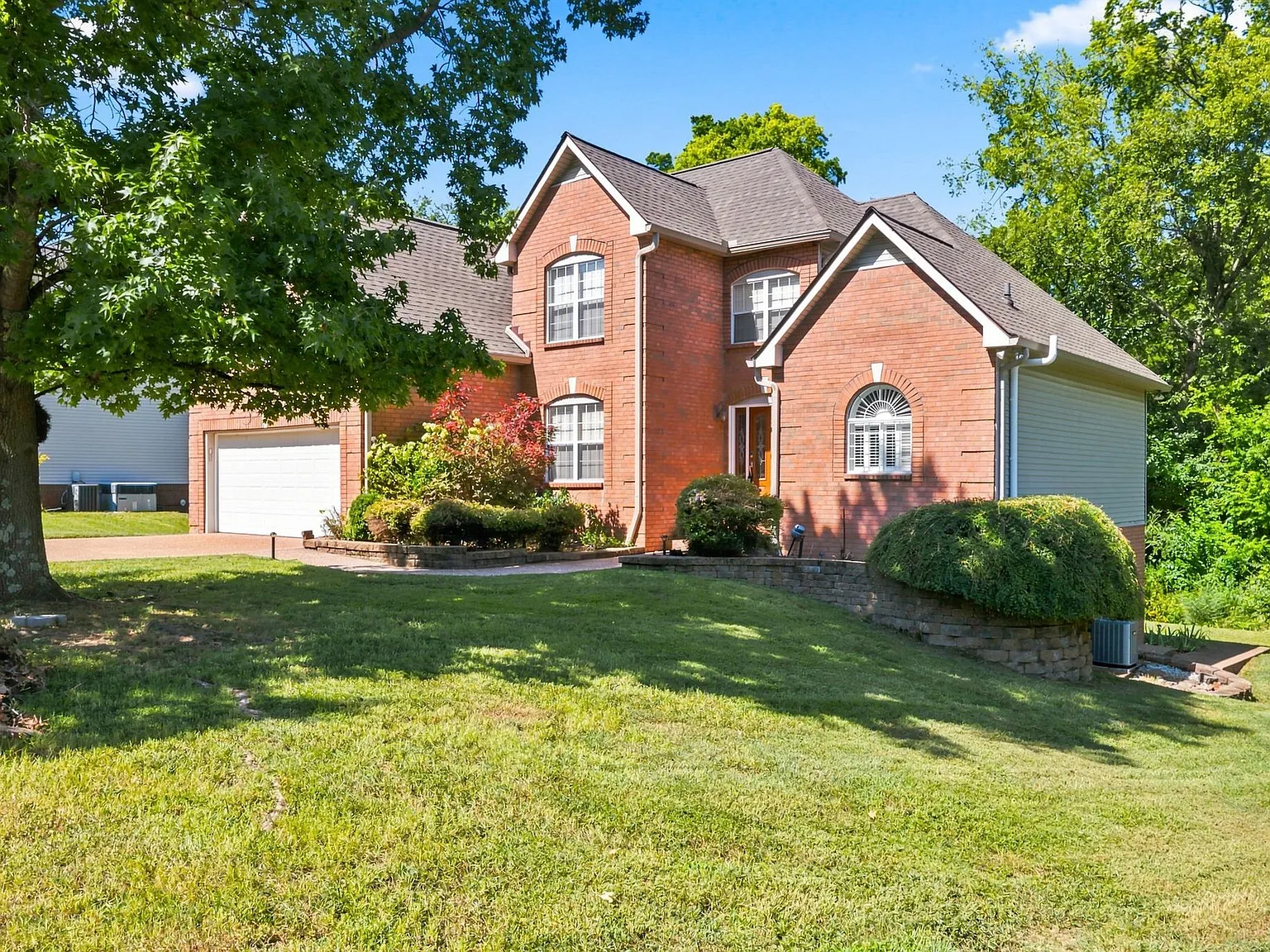 2908 Caymen Court - 1 — Photo 2