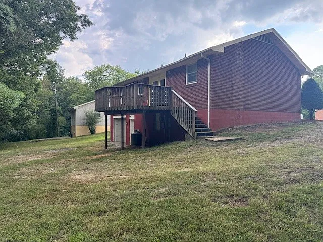 Oriole Cir — Photo 4