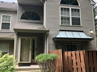 1804 Covington Rd #284, Morrisville, PA 19067