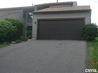 135 Signal Rdg, Syracuse, NY 13209