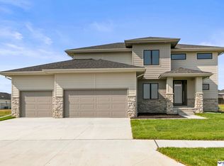 5508 N 195th St, Elkhorn, NE 68022