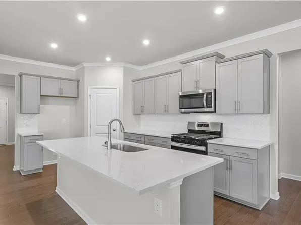 452 Village Ln, Fairburn, GA 30213