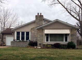 1419 9th St, Aurora, NE 68818