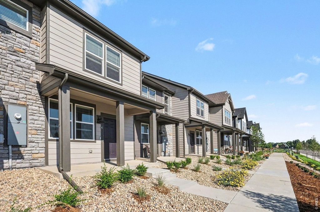 1594 Riverplace Dr #4