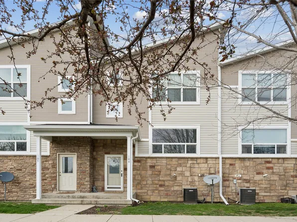301 SE 11th St Unit 106, Grimes, IA 50111