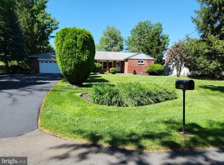 2505 Veterans Dr, Wilmington, DE 19810