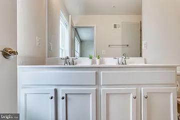 612 Totten Pl NE — Photo 22
