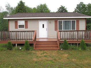 5764 Chickasaw Trl, Frederic, MI 49733