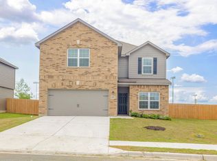 18513 Quiet Range Dr, Elgin, TX 78621