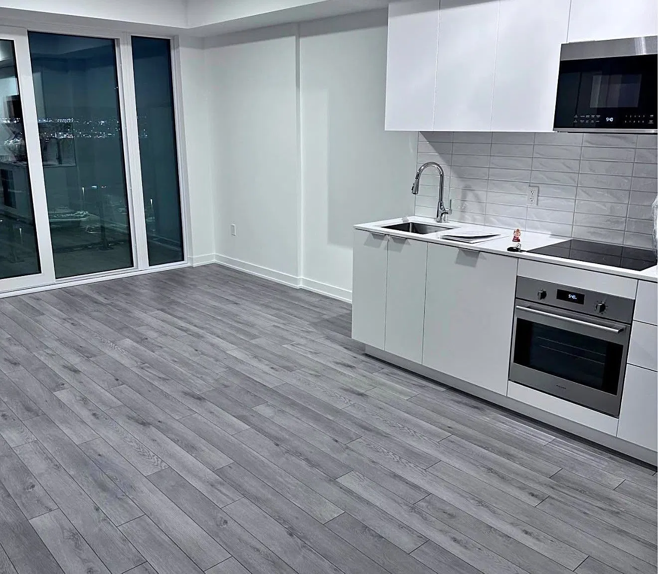 2 bed, $2,650 — Photo 1