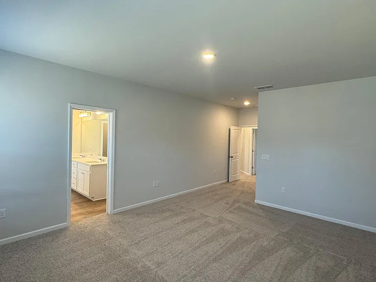 2110 Ecoland Dr — Photo 15