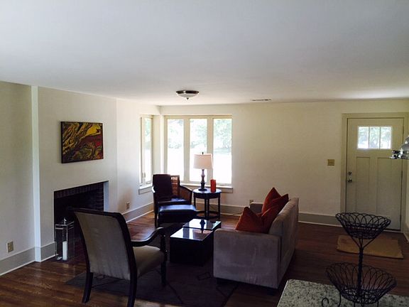 Spacious living room. 