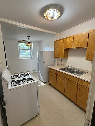 2309 Grand Ave S #B Photo 1 2309 Grand Ave S #B Photo 1