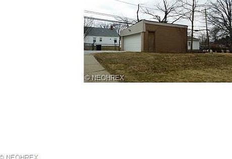 2nd image of 1588 Glenmount Ave