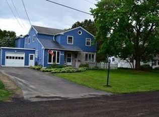 86 Greenridge Dr E, Elmira, NY 14905